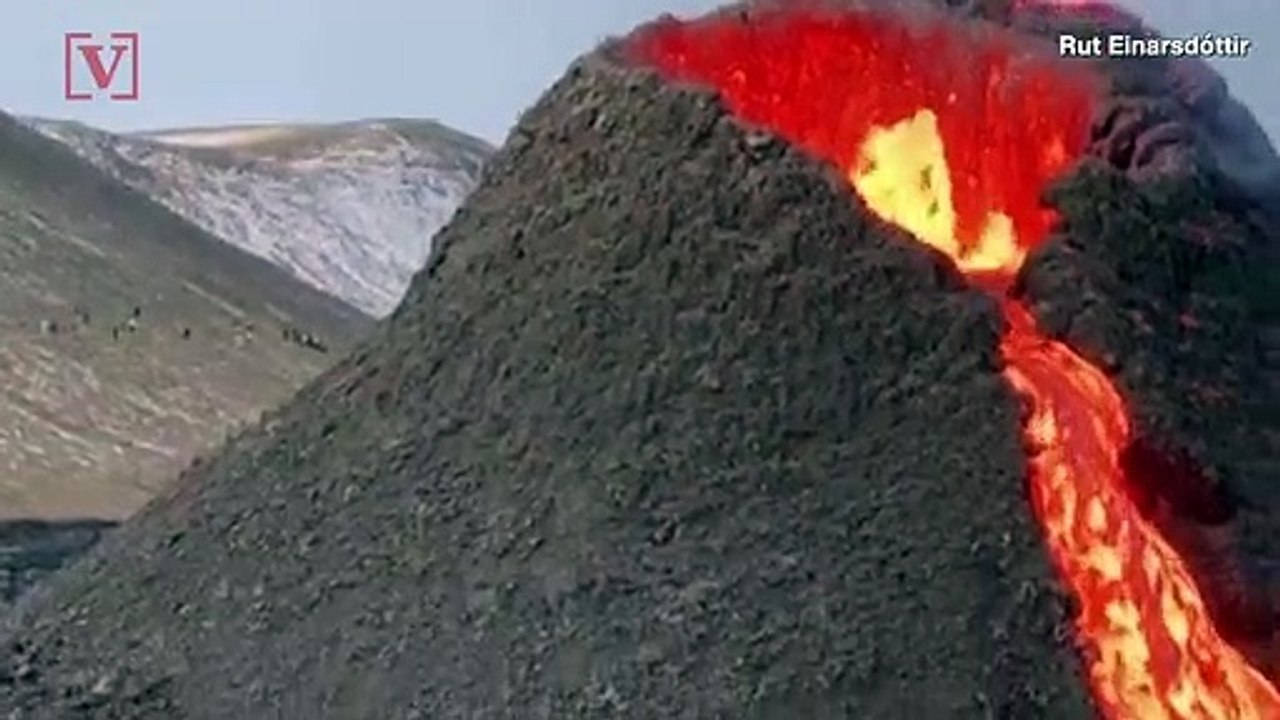 Sports-Lovers Plays Volleyball on Iceland’s Currently Lava Erupting Volcano