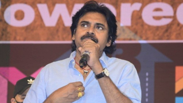 #VakeelSaab : Pawan Kalyan Speech @ Vakeel Saab Pre Release Event