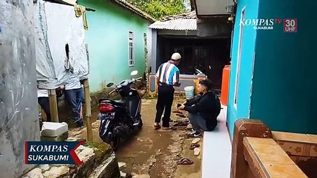 Densus 88 Geledah Rumah Terduga Teroris