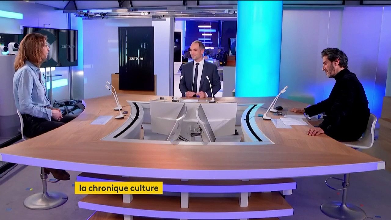 Livre : Adèle Van Reeth, chroniqueuse d'une philosophie en mouvement