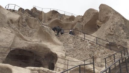 Kapadokya'da AA'nın kuruluş yıl dönümünü kutladılar