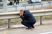 Otomobiller çarpıştı, ölen kişinin yakınları kaza yerinde gözyaşı döktü