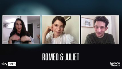 Josh O'Connor & Jessie Buckley are Romeo & Juliet!