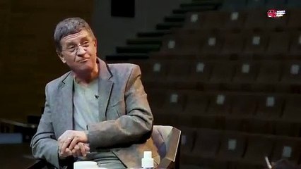 Oyuncu Cengiz Küçükayvaz'ın farklı dillerde yaptığı nefis tiratlar