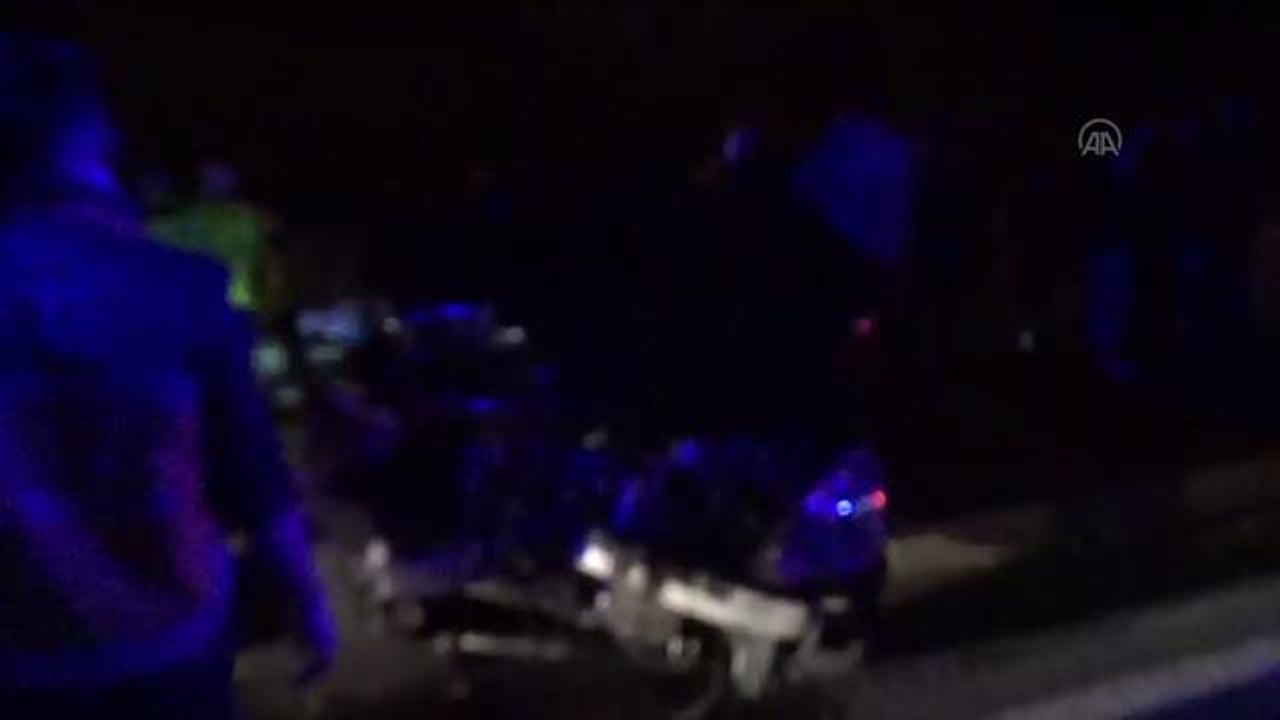 Son dakika haber! ZONGULDAK - Üç aracın karıştığı trafik kazasında 2 kişi öldü, 1 kişi yaralandı