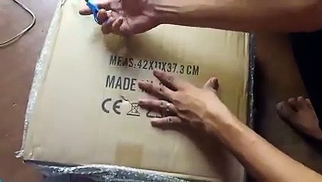 Unboxing part 2 (metal detector)