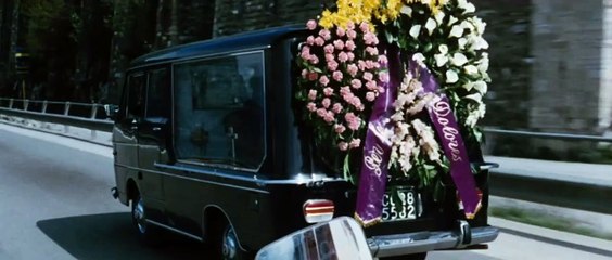 Death Walks At Midnight Trailer (1972)