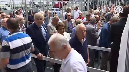 Beşiktaş'ta olağanüstü seçimli genel kurul başladı