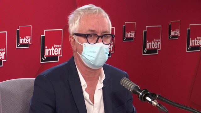 La porte de sortie, c'est la vaccination, qui s'est malheureusement éloignée à cause d'une incompétence européenne (Gilles Pialoux)