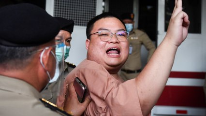 Thai protest leaders remain defiant behind bars