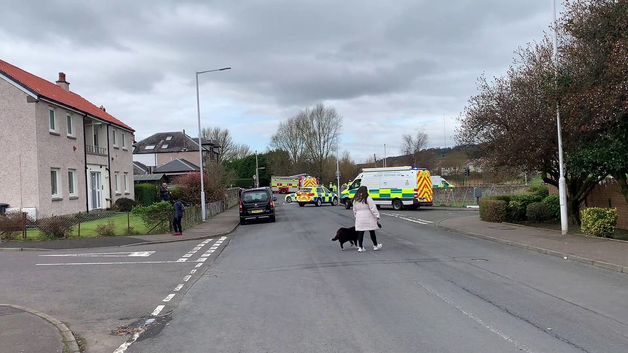 Emergency services at Burntisland crash