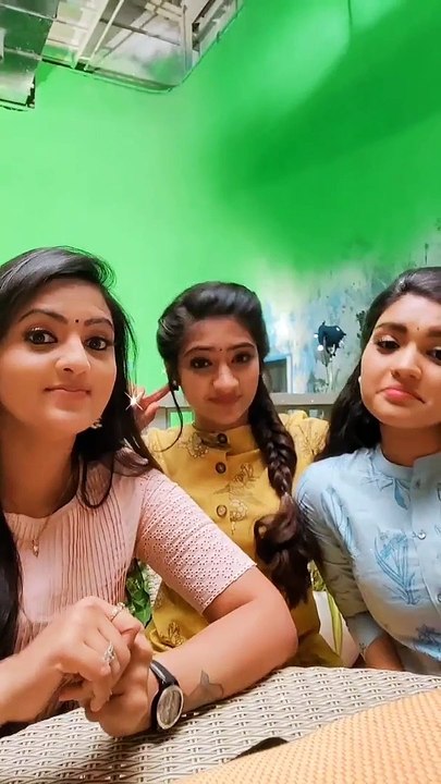 Fun at set sema❤