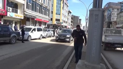 DEVA Partisi Genel Başkanı Babacan, Şemdinli ve Yüksekova'da esnafı ziyaret etti