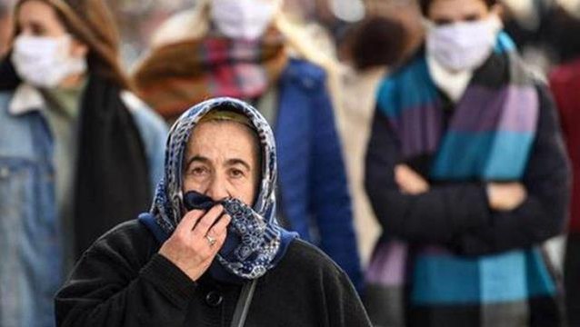 Çanakkale Belediyesi, 65 yaş ve üstündekilerin toplu taşıma ulaşım kartlarını geçici olarak kullanıma kapattı