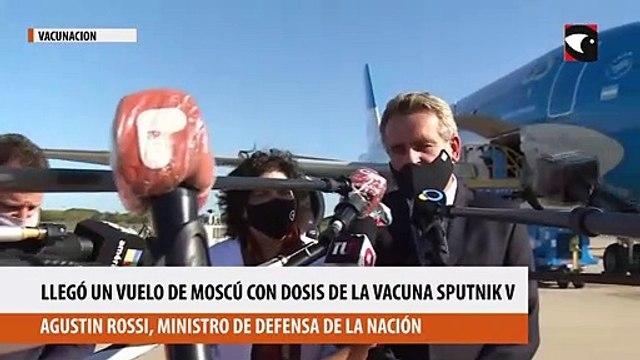 Llegó un vuelo de Moscú con una dosis de Sputnik V