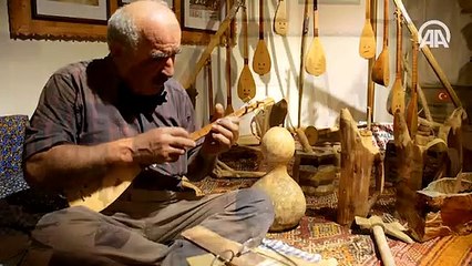 Yörük çalgısı 'cura'yı yaşatmak için mücadele ediyor