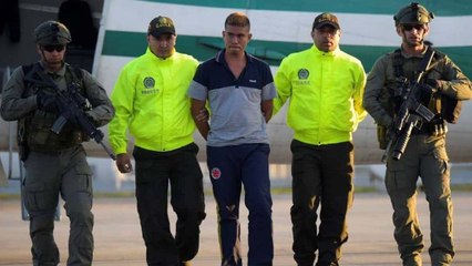 Condena carcelero periodistas ecuatorianos