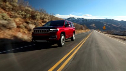 2022 Jeep Wagoneer Driving Video