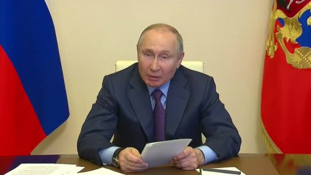 Reunión de Merkel y Macron con Putin para adquirir la vacuna Sputnik