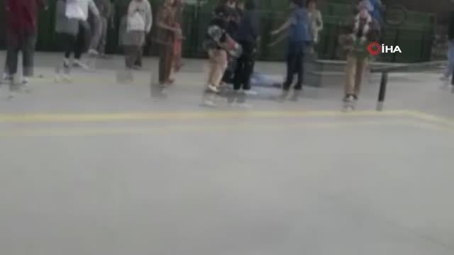 Maltepe'de madde bağımlısı gençler dehşet saçtı: Kaykayla vurup, bıçakla kovaladılar