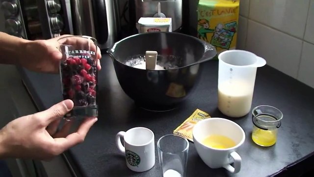 Recette Des Pancakes Aux Fruits Rouges Par Hervé Cuisine