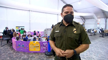 Crowded US border facility in Texas opened to reporters