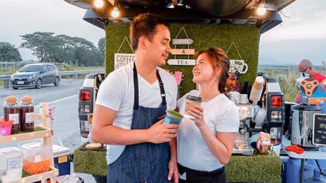 These former OFWs opened a mobile cafe amid pandemic