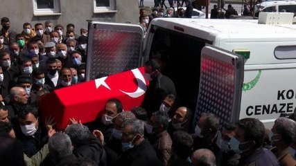 Ameliyatta fenalaşıp, hayatını kaybeden polis memuru son yolculuğuna uğurlandı
