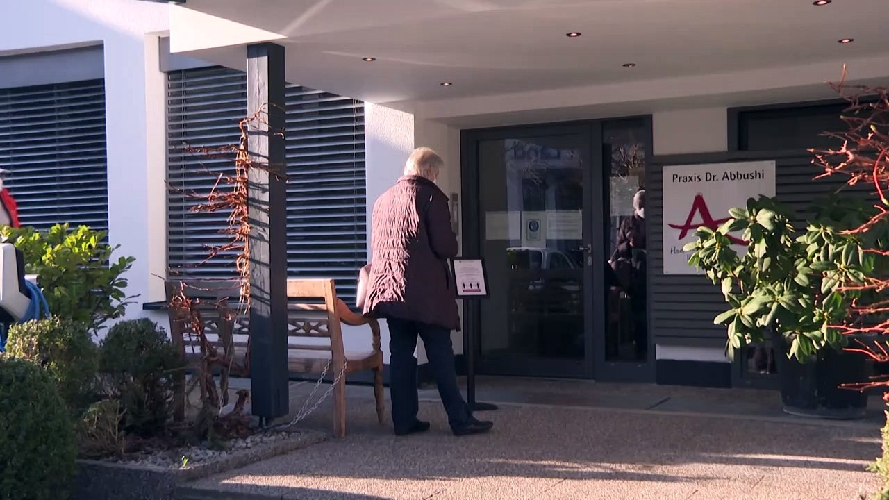 Astrazeneca-impfstopp: patienten in bayern sind verunsichert