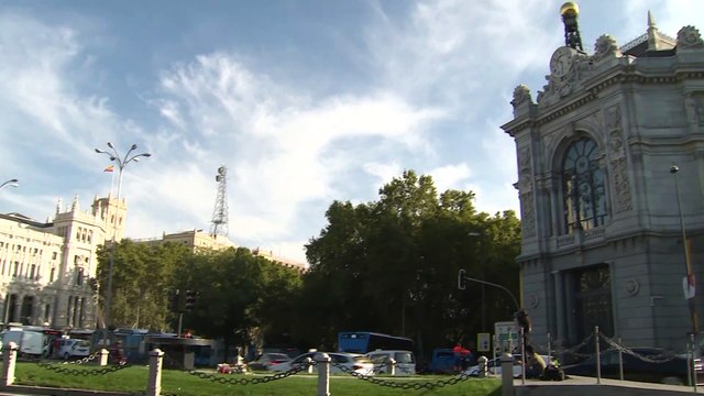 La deuda pública escala al 120% del PIB en 2020 y marca su récord