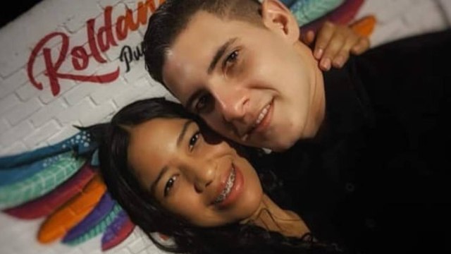 Hombre mató a su expareja e intentó suicidarse en plena calle de Roldanillo