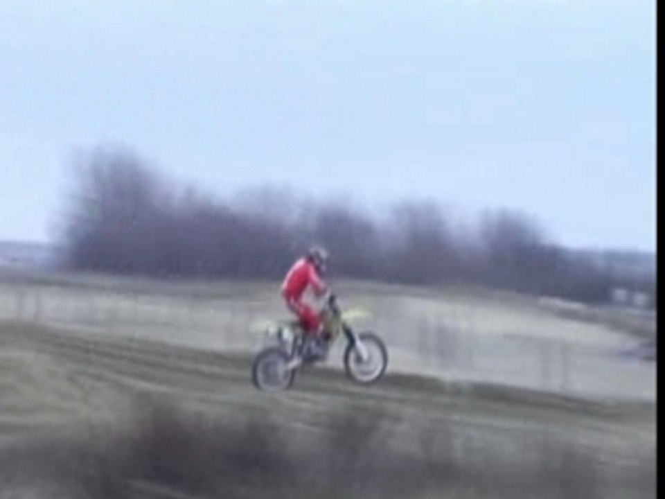 Tony première sortie sable - Loon plage