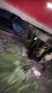 Prayagraj train derailed in narsinghpur mp, passengers safe