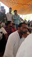 युवक की हत्या को लेकर फूटा आक्रोश, दिया धरना, सौंपा मांग पत्र