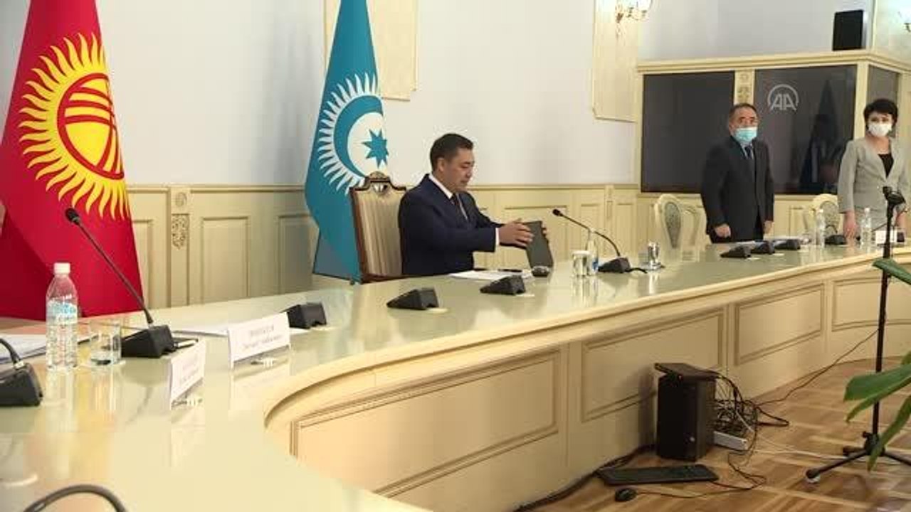 Kırgızistan Cumhurbaşkanı: "Türk Konseyi isminin, Türk Devletleri Örgütü olarak adlandırılmasını destekliyoruz"