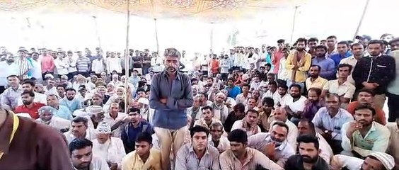 युवक की हत्या, दिया धरना