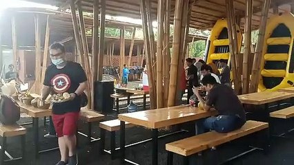 Best Rafting River Pekalen Indonesia