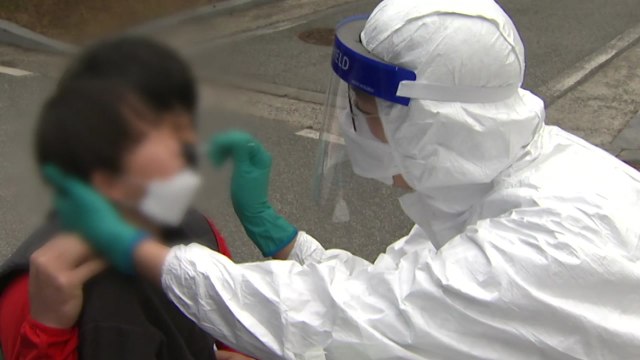 [뉴스라이브] 이틀 연속 500명대 확진... 전국 동시다발 확산 비상 / YTN