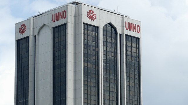 Enough with the threats, time to walk the talk, Umno told