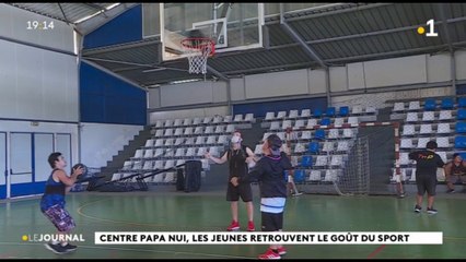 Les adolescents du centre Papanui de retour au gymnase