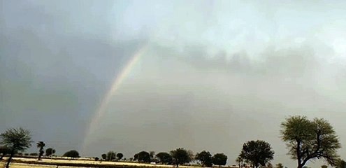 पर्यावरण संरक्षण के लिए  महिलाए बना रहीं कपड़े के झोले