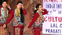 Women from Miji tribe of Arunachal Pradesh dance beautifully!
