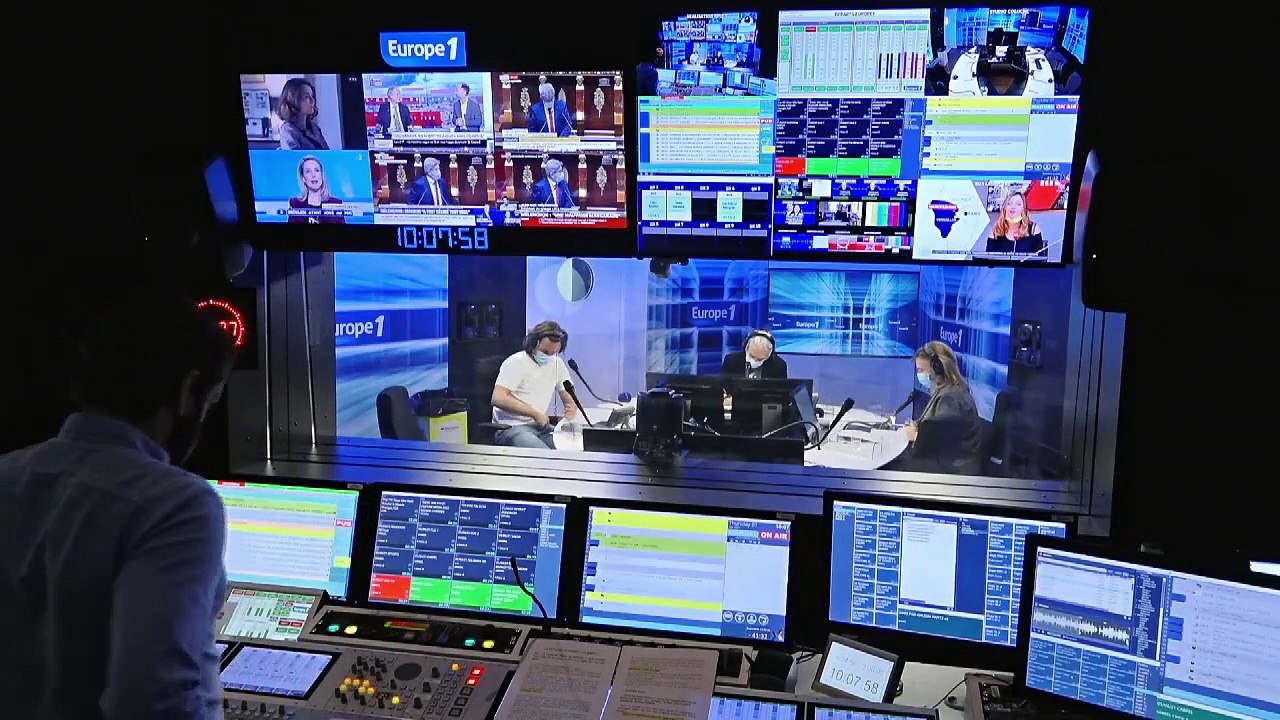 "L’histoire des espions" et "Cash investigation" : l'alcool est à consommer avec modération, pas la télévision !