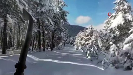 Nisan ayında yağan kar kartpostallık görüntüler oluşturdu
