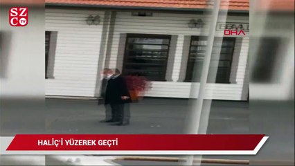 Haliç'i yüzerek geçen köpek, gemi kaptanı tarafından görüntülendi
