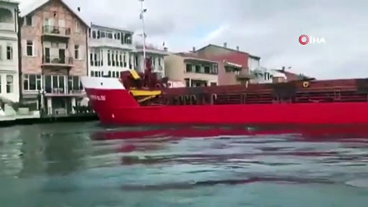 İstanbul Valisi Ali Yerlikaya, ”İstanbul Boğazı’nda bugün önemli bir kaza tehlikesi atlattık”