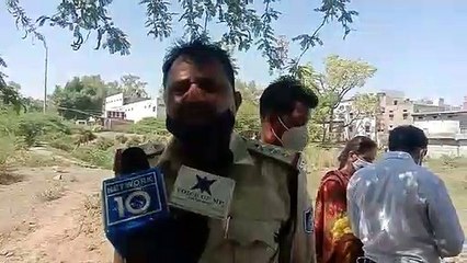 नदी में तैरता हुआ हाथ दिखा, इस सब को देखते हुए टीआई उदय सिंह अलावा मौके पर पहुंचे