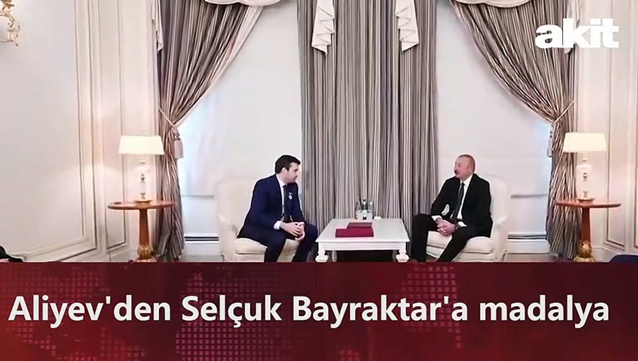 Aliyev'den Selçuk Bayraktar'a madalya
