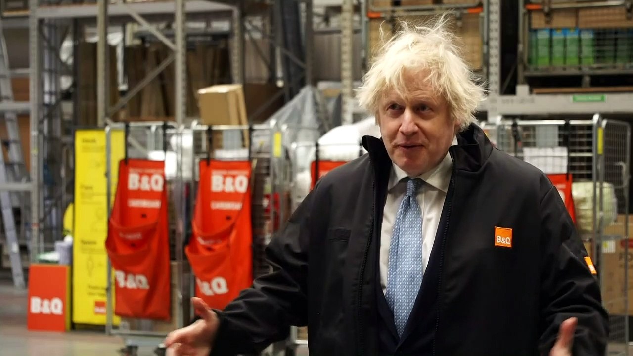 PM promotes national minimum wage increase