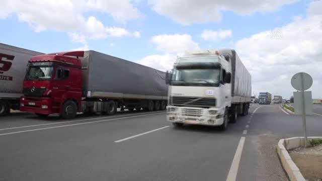 Birleşmiş Milletler, İdlib'e 29 tır insani yardım gönderdi